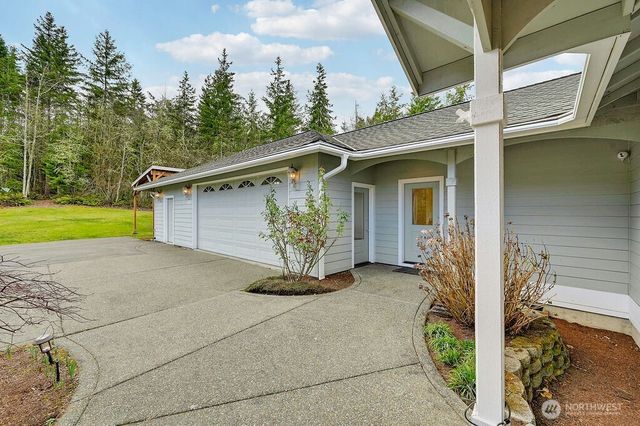275404 Highway 101, Sequim, WA 98382