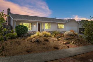 3239 Hidden Valley Dr, Santa Rosa, CA 95403
