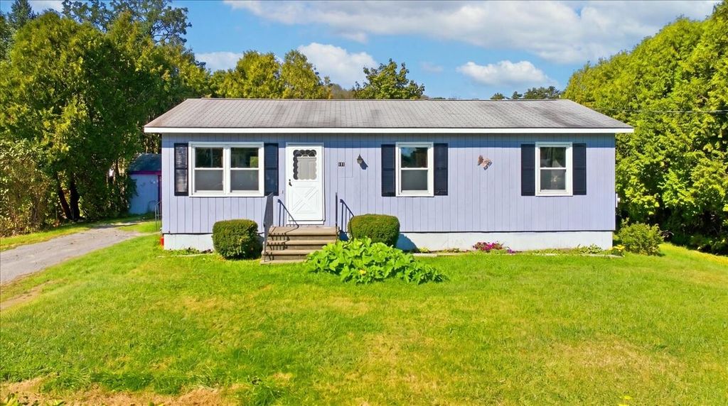 121 Rideout Avenue, Lewiston, ME 04240 — photo 2