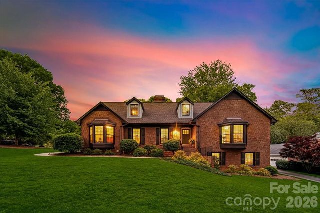 409 Whitestone Road, Charlotte, NC 28270