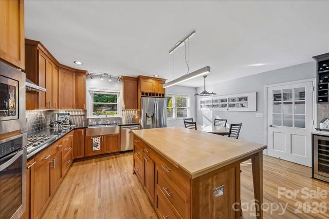 409 Whitestone Road, Charlotte, NC 28270