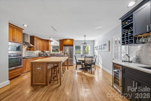 409 Whitestone Road, Charlotte, NC 28270