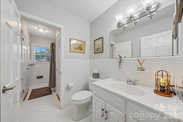 409 Whitestone Road, Charlotte, NC 28270