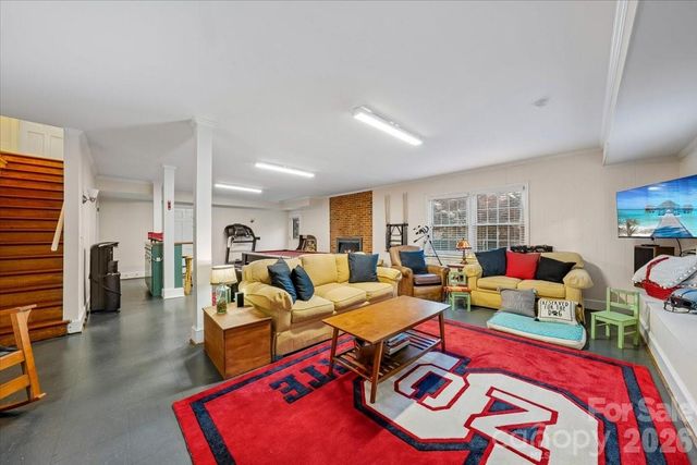 409 Whitestone Road, Charlotte, NC 28270