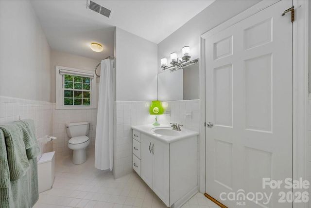 409 Whitestone Road, Charlotte, NC 28270
