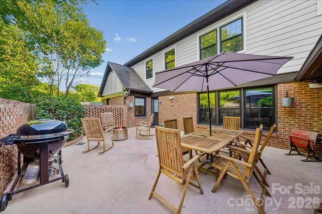 409 Whitestone Road, Charlotte, NC 28270