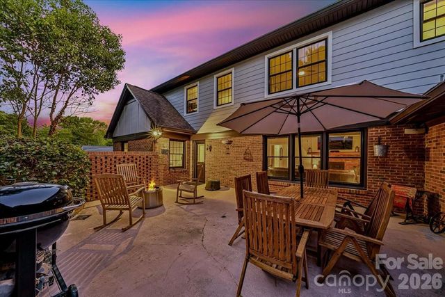 409 Whitestone Road, Charlotte, NC 28270
