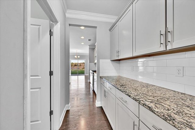 845 Deepwood Court, Boiling Springs, SC 29316