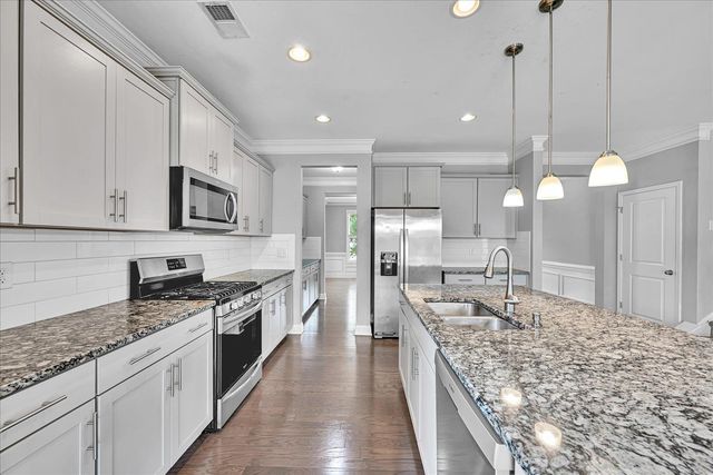 845 Deepwood Court, Boiling Springs, SC 29316