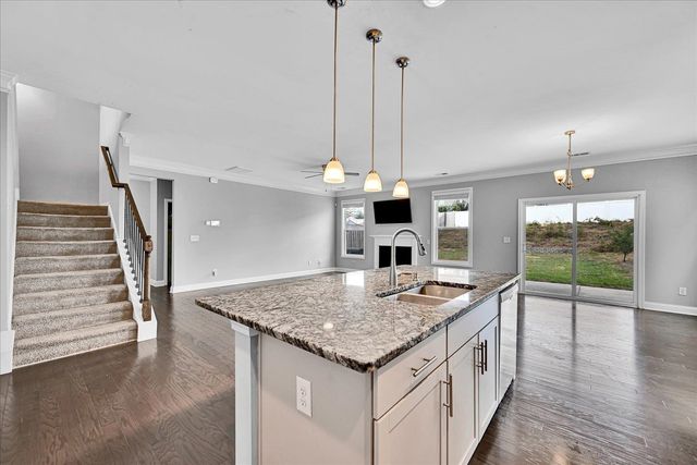 845 Deepwood Court, Boiling Springs, SC 29316