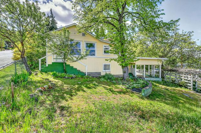 480 Harrison Street, Ashland, OR 97520