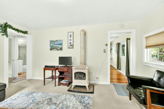 480 Harrison Street, Ashland, OR 97520