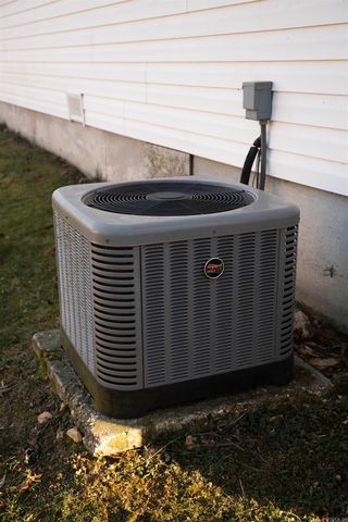 414 Regina Ave Avenue, Thayer, MO 65791