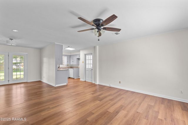 203 Fabiola Avenue, Lafayette, LA 70508