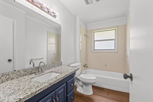 203 Fabiola Avenue, Lafayette, LA 70508