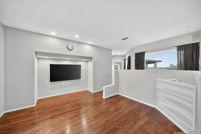 8227 Rocking Horse, Boerne, TX 78015