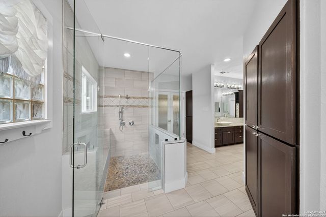 8227 Rocking Horse, Boerne, TX 78015