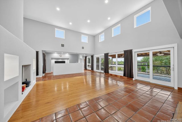 8227 Rocking Horse, Boerne, TX 78015