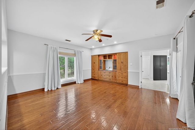 8227 Rocking Horse, Boerne, TX 78015