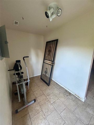 2505 La Belle Street, Detroit, MI 48238