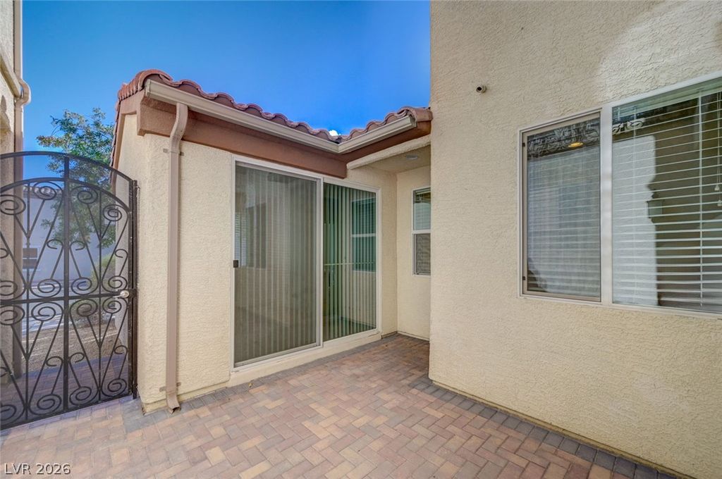 8524 Pitney Avenue, Las Vegas, NV 89143 — photo 4