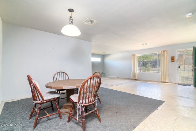 214 S Hing Drive, Superior, AZ 85173