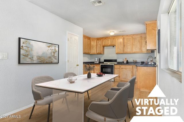 214 S Hing Drive, Superior, AZ 85173