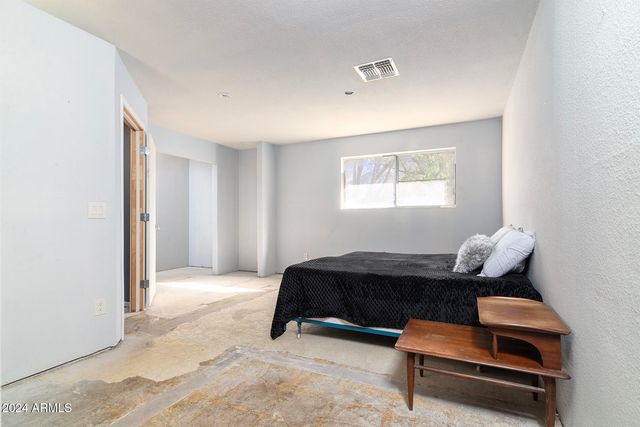 214 S Hing Drive, Superior, AZ 85173