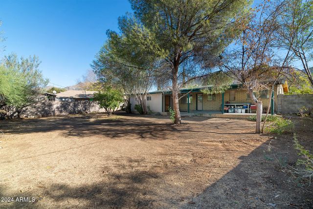214 S Hing Drive, Superior, AZ 85173