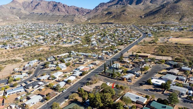 214 S Hing Drive, Superior, AZ 85173