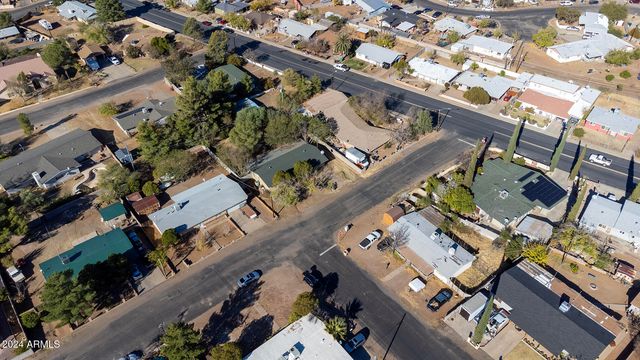 214 S Hing Drive, Superior, AZ 85173