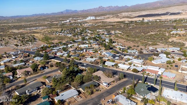 214 S Hing Drive, Superior, AZ 85173