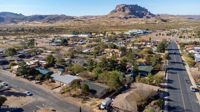 214 S Hing Drive, Superior, AZ 85173