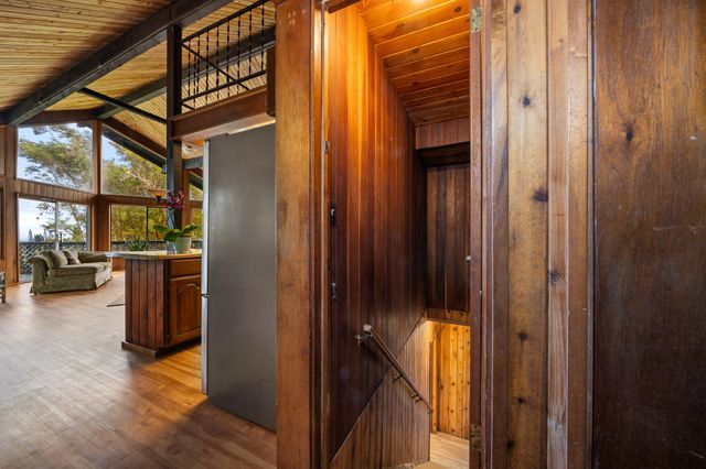 17 Door Of Faith Rd, Haiku, HI 96708