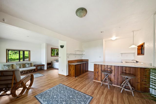 17 Door Of Faith Rd, Haiku, HI 96708