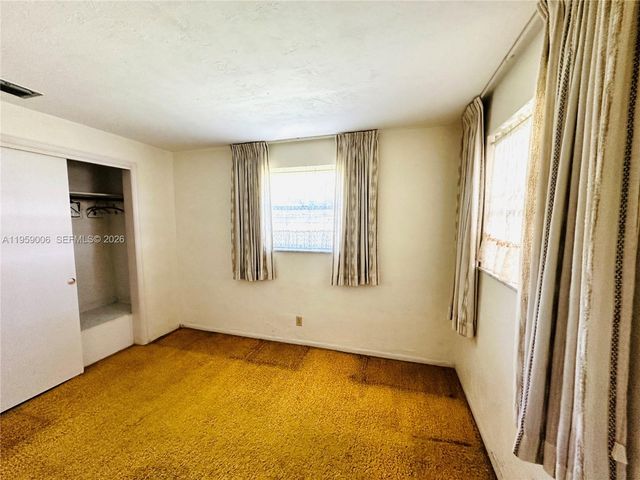 2601 NE 32nd St 2, Fort Lauderdale, FL 33306