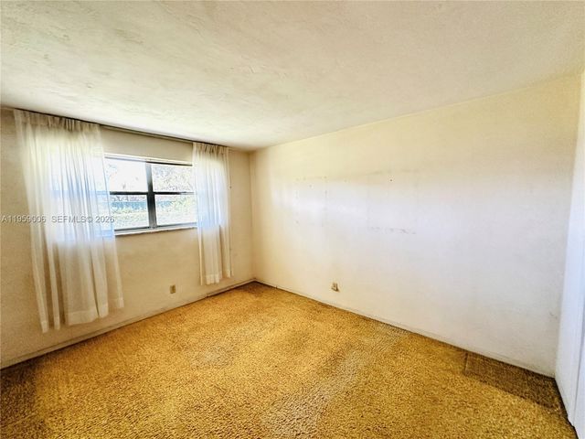 2601 NE 32nd St 2, Fort Lauderdale, FL 33306