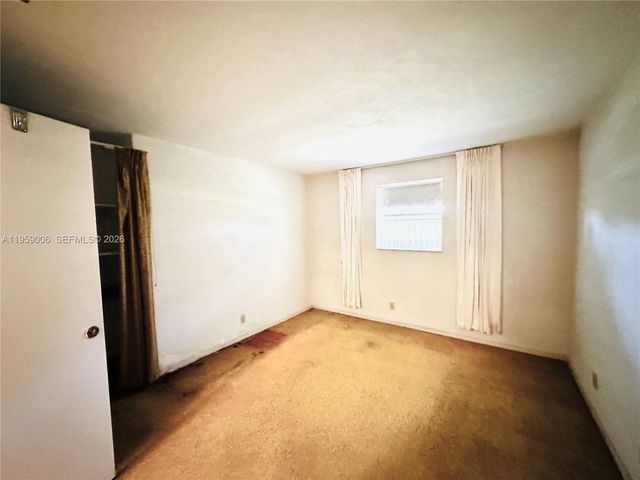 2601 NE 32nd St 2, Fort Lauderdale, FL 33306