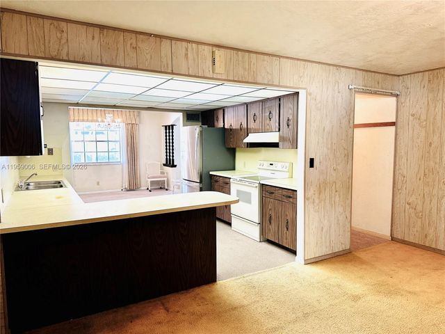 2601 NE 32nd St 2, Fort Lauderdale, FL 33306