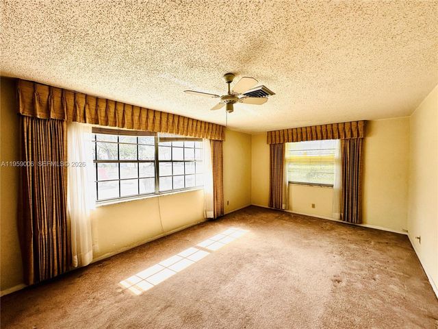 2601 NE 32nd St 2, Fort Lauderdale, FL 33306