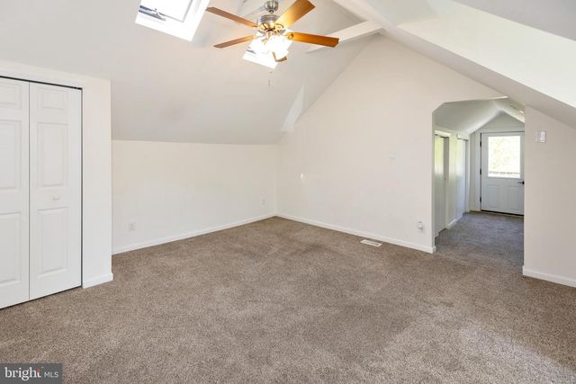 17 LISA DR, Blackwood, NJ 08012