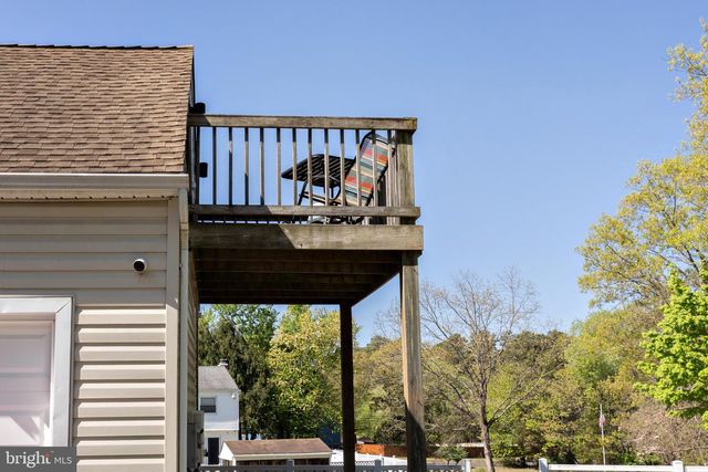 17 LISA DR, Blackwood, NJ 08012