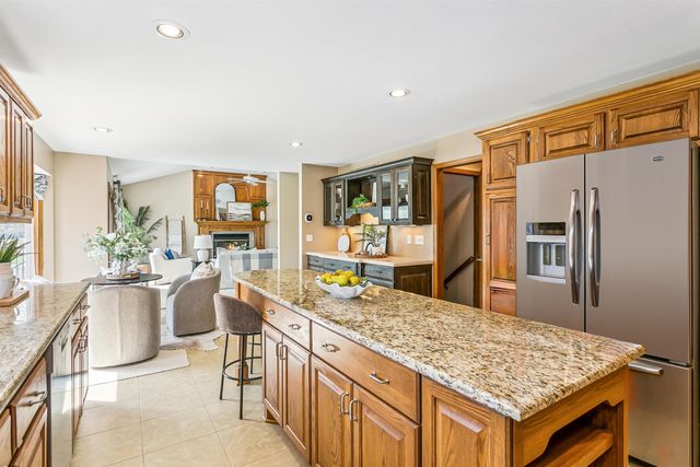 232 Bent Tree Ct, Andover, KS 67002