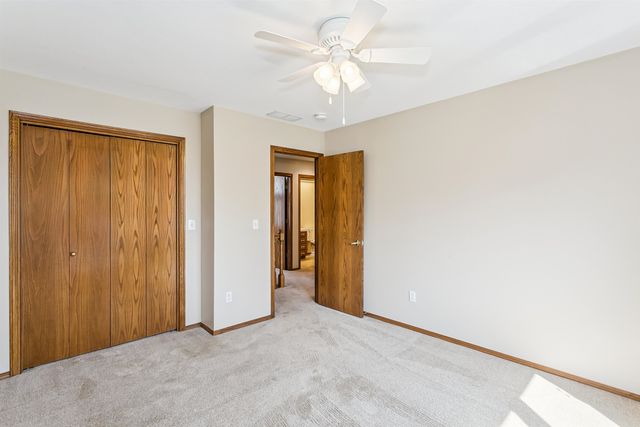 232 Bent Tree Ct, Andover, KS 67002