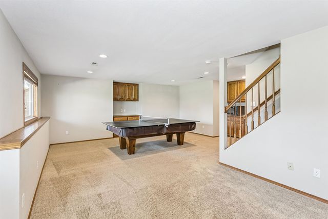 232 Bent Tree Ct, Andover, KS 67002