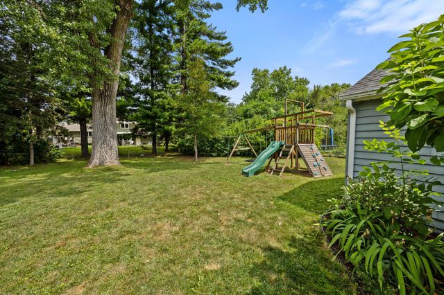 891 Edgewater Avenue, Shoreview, MN 55126