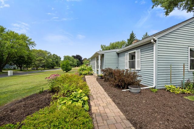 891 Edgewater Avenue, Shoreview, MN 55126