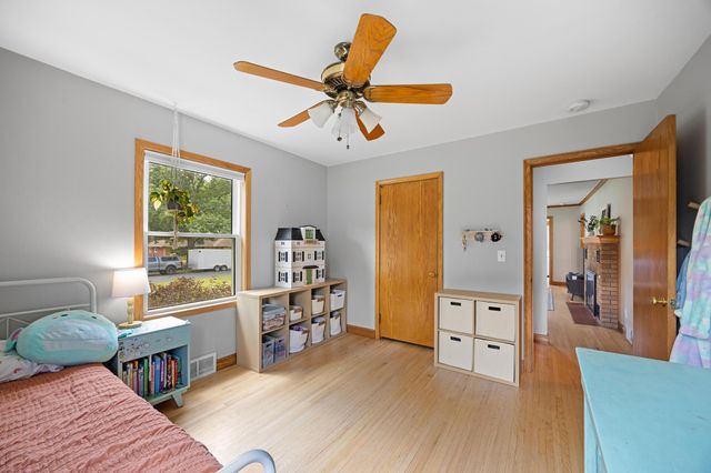 891 Edgewater Avenue, Shoreview, MN 55126