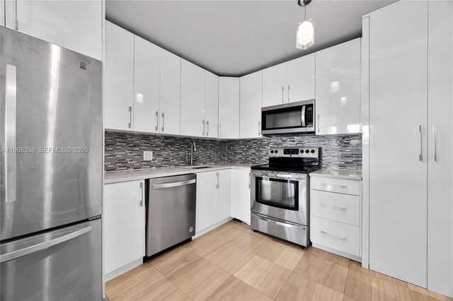 900 Bay Dr 125, Miami Beach, FL 33141