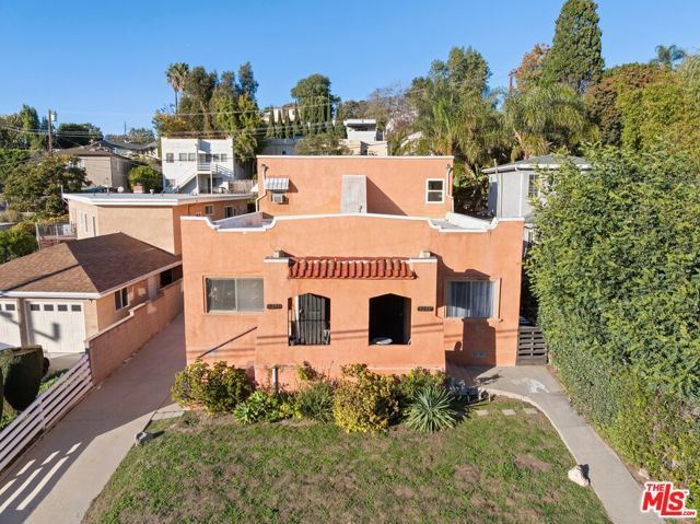 2243 India Street, Los Angeles, CA 90039